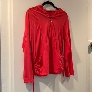 Light sweater jacket in salmon color